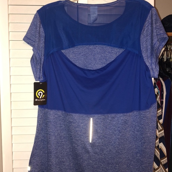 🌟2/$25 Champion short sleeve Blue workout shirt - Picture 4 of 6